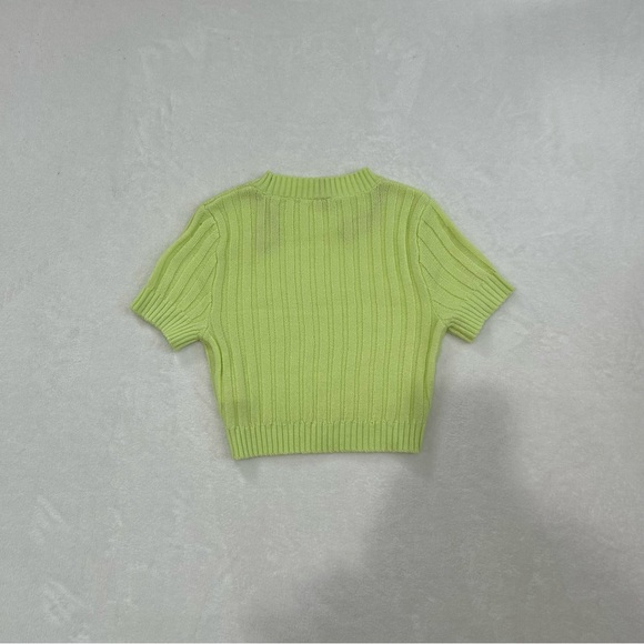 DIVIDED green knit crop top - Picture 3 of 3